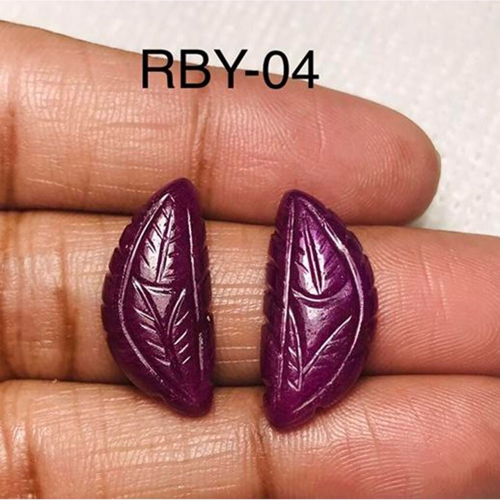 Chic Purple Leaf Earrings